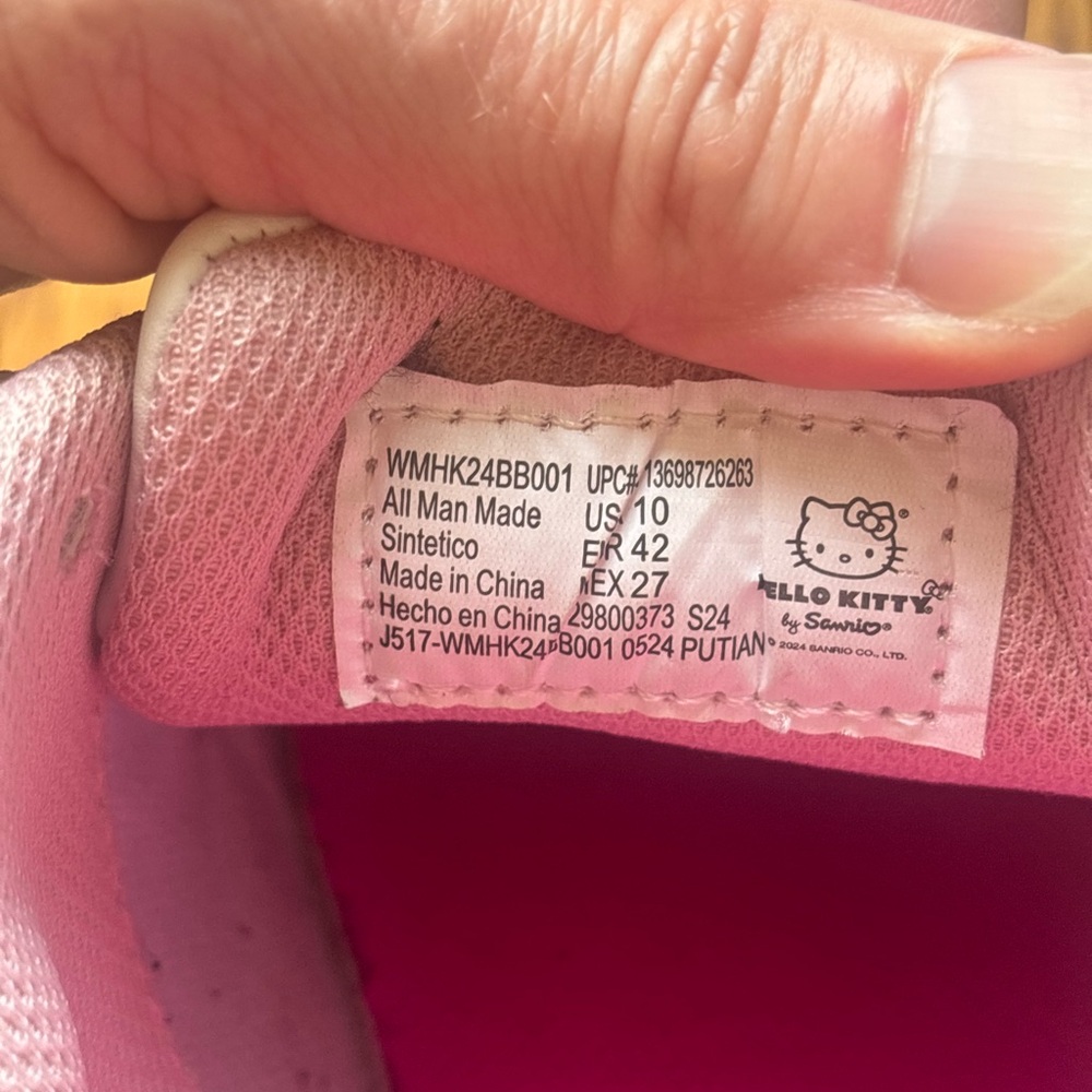 Hello Kitty By Sanrio Pink, Black & White Casual Court Sneakers Women’s Size 10 - Picture 10 of 14